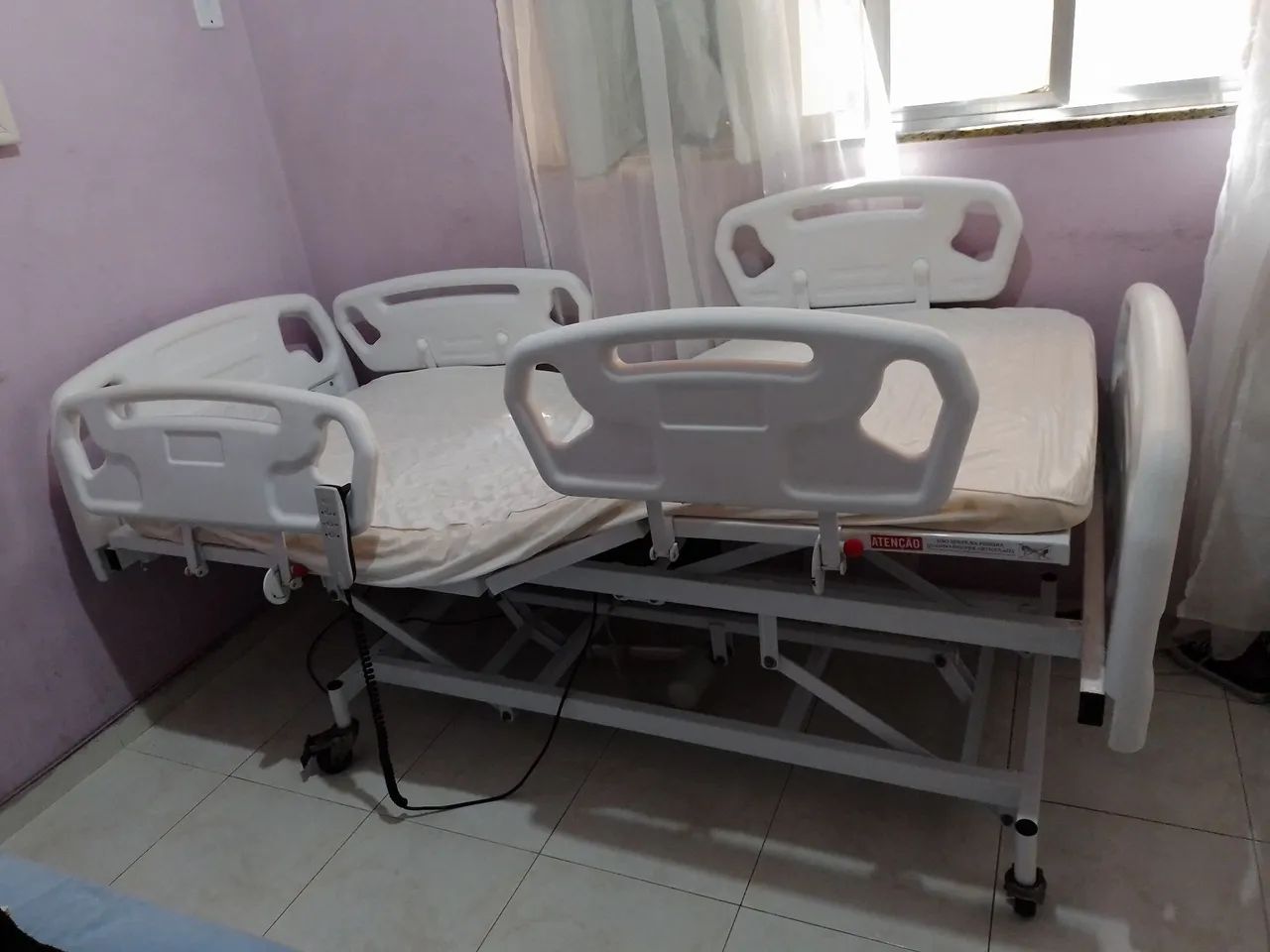 Cama hospitalar elétrica 8 posições  - Foto 3
