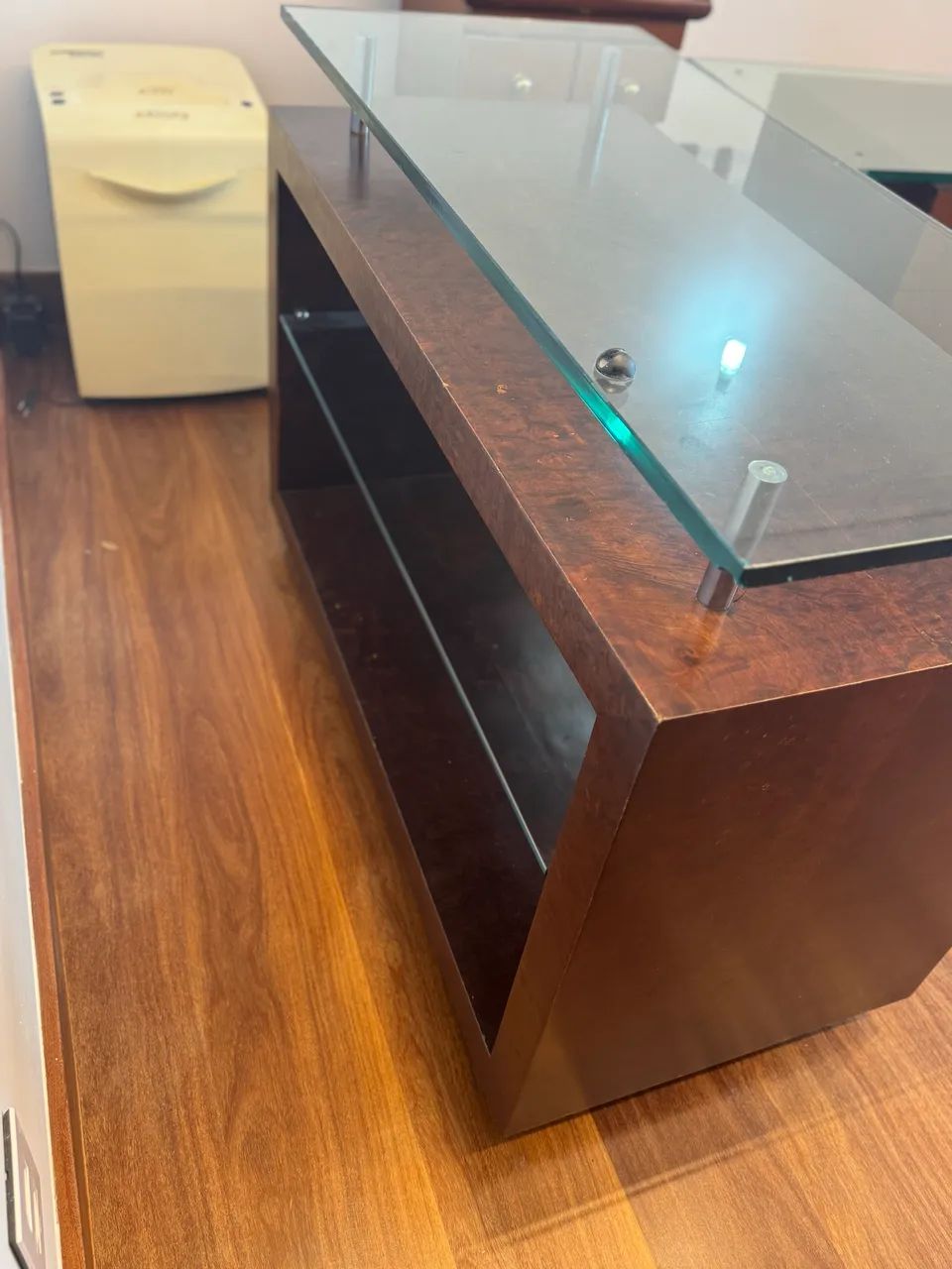 RACK DE MADEIRA 1,16X0,56X0,66 RODAS - Foto 4