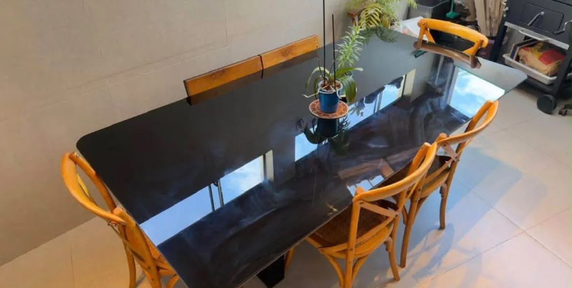 Conjunto mesa de jantar com cadeiras - Foto 2