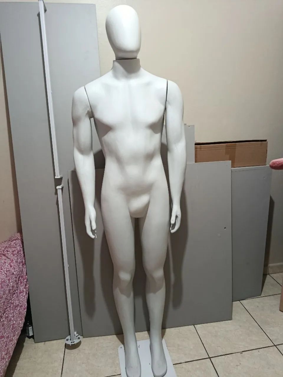Manequim masculino 1.70m