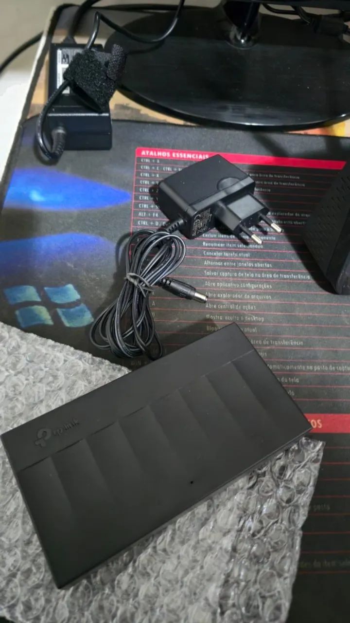 Switch Hub Tp-link 8 Portas Gigabit 10/100/1000 Ls1008g - Foto 6