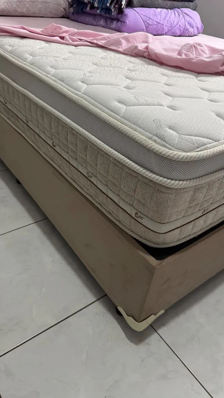 Colchão casal + Box 