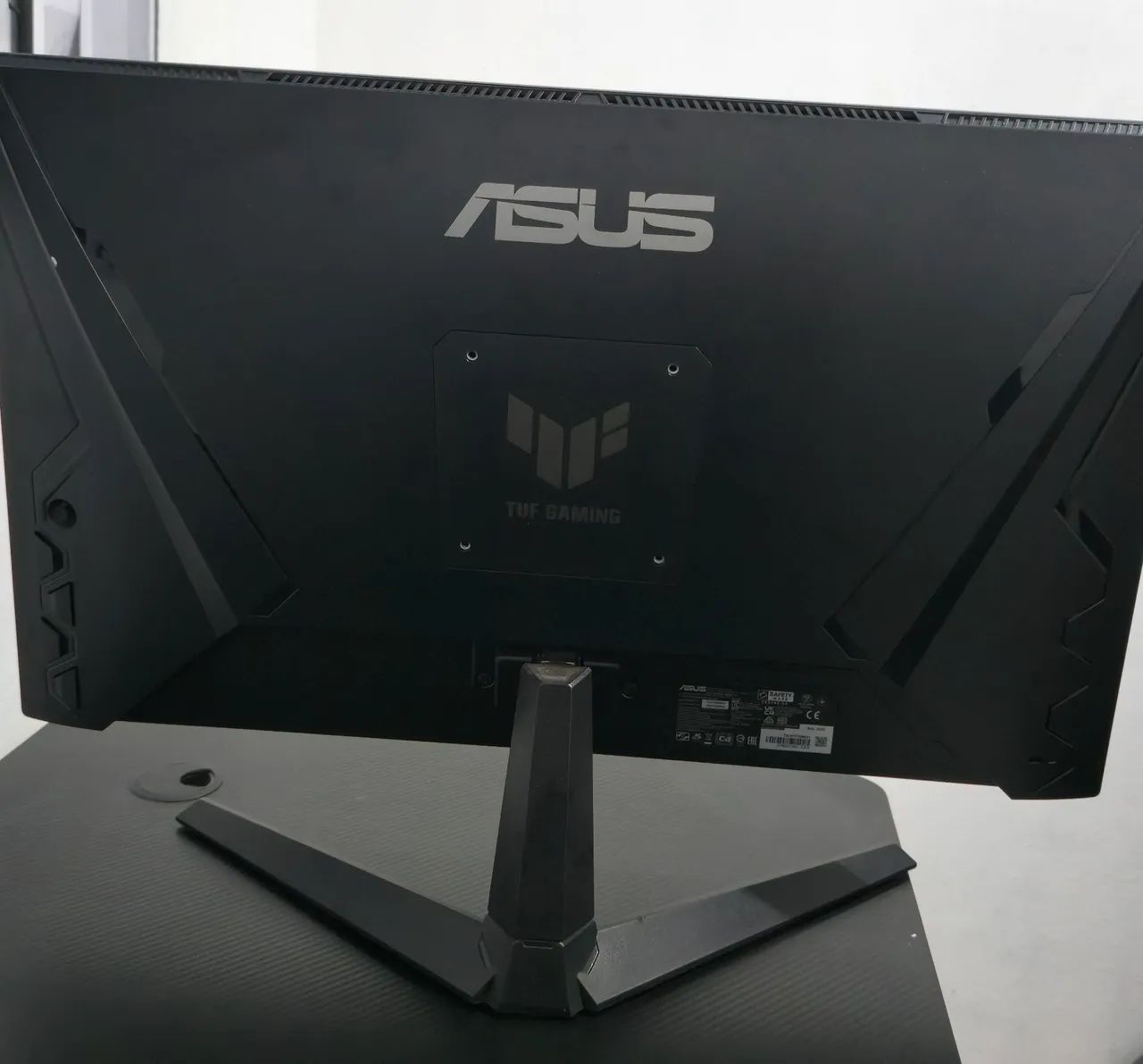 Monitor Asus 27 Pol, 240hz, 0.3 ms, Full hd - Foto 2