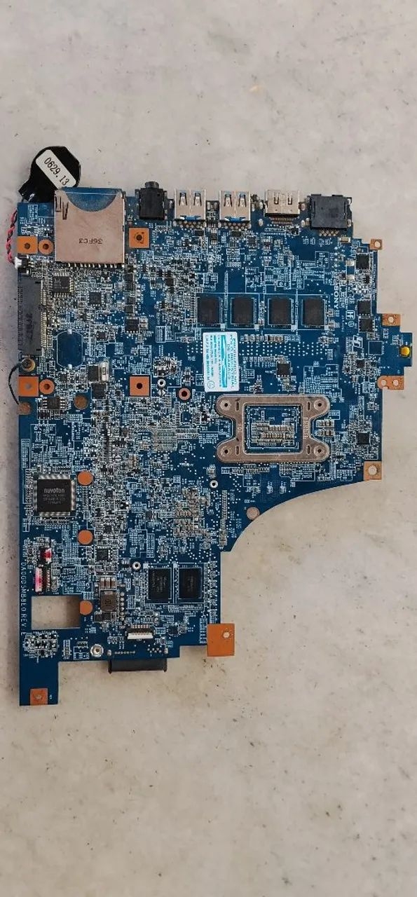 Placa mãe notebook Sony SVF 14AA1QX - Foto 2