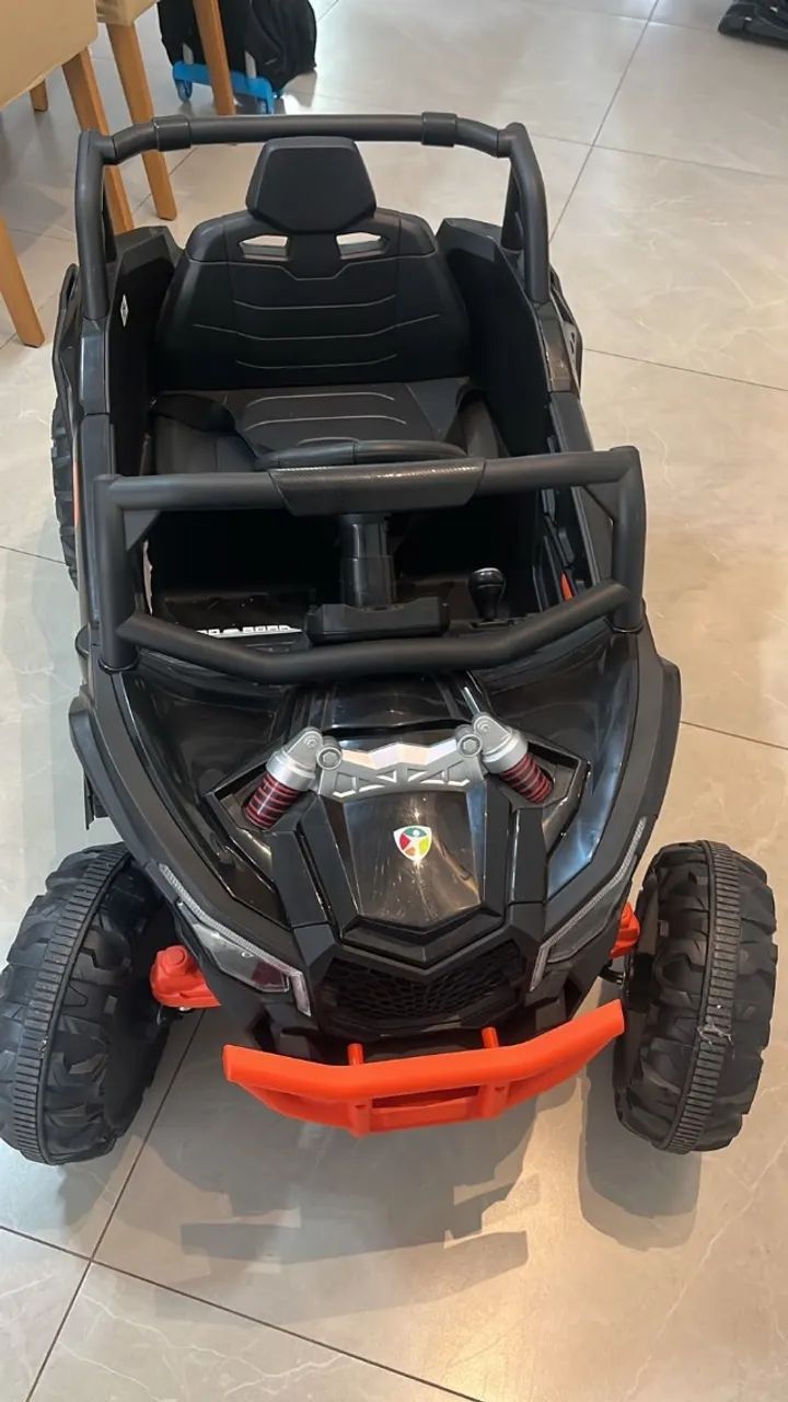 Quadriciclo carrinho elétrico 