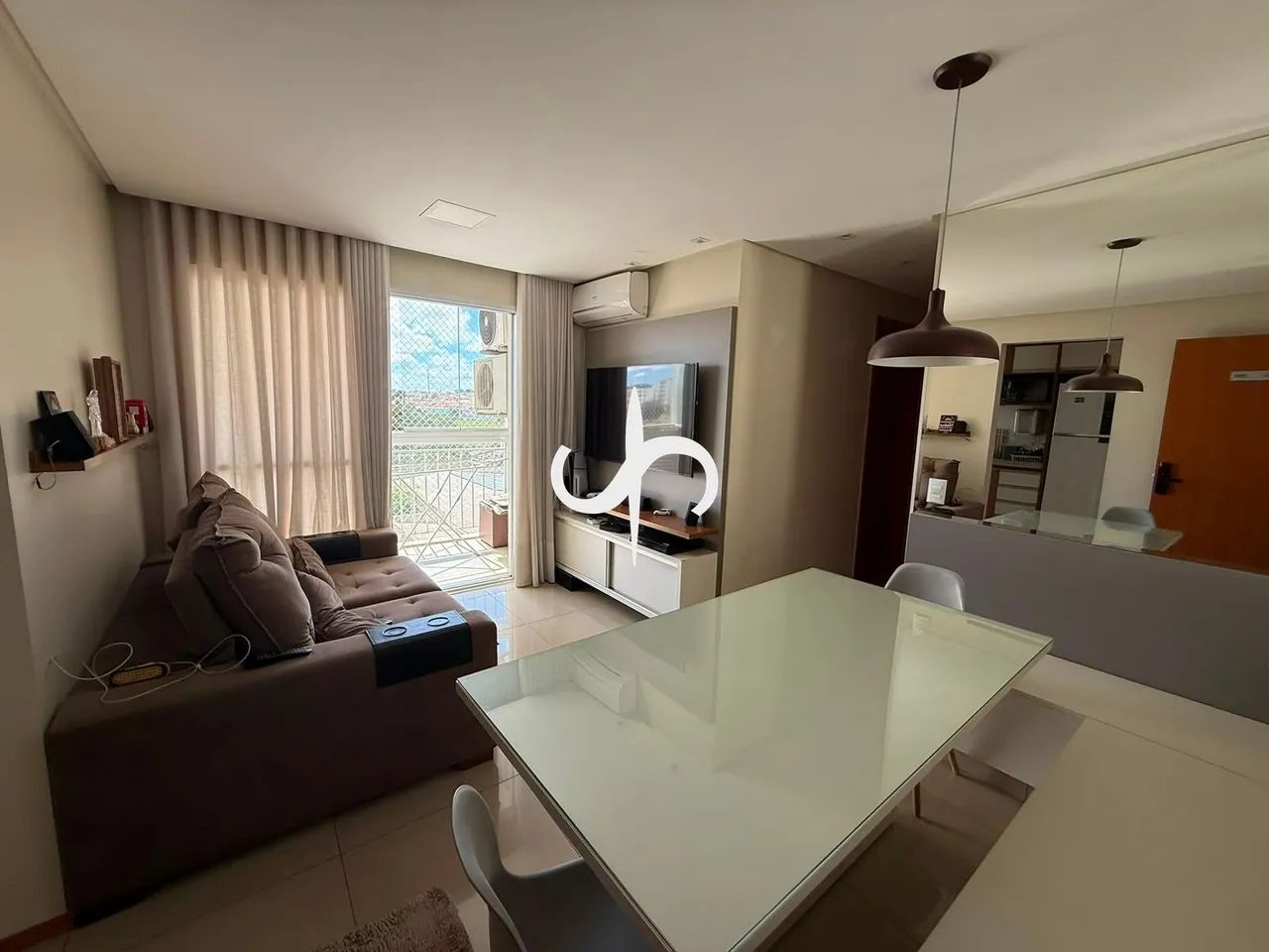 Apartamento 2 quartos com suíte e planejados - Cidade Jardim - Anápolis