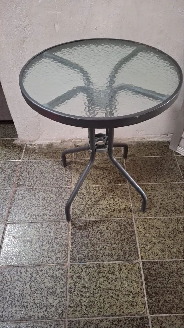 Vendo Mesa com tampo de vidro redonda!  - Foto 2