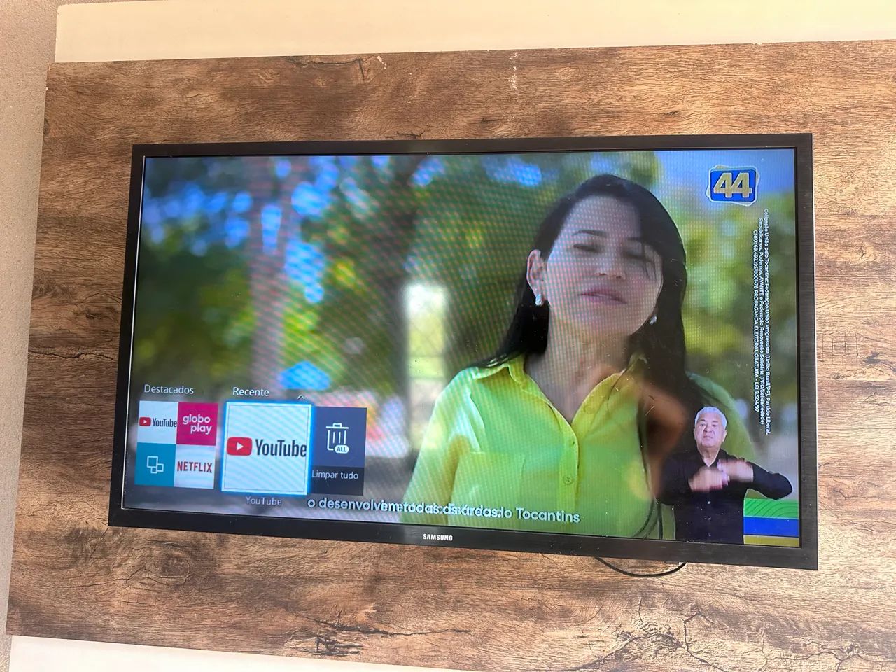 Vendo tv smart 32 polegadas SAMSUNG 