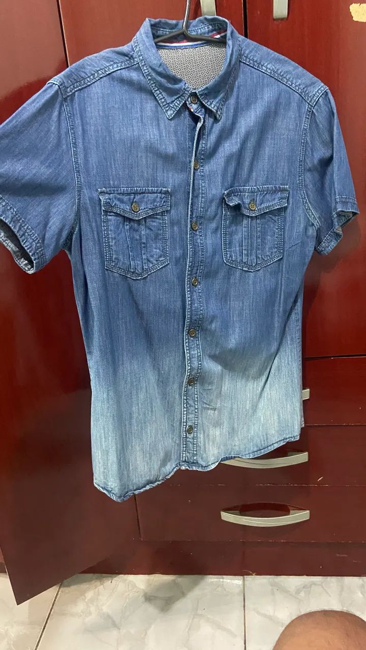 camisa jeans tamanho m  - Foto 3