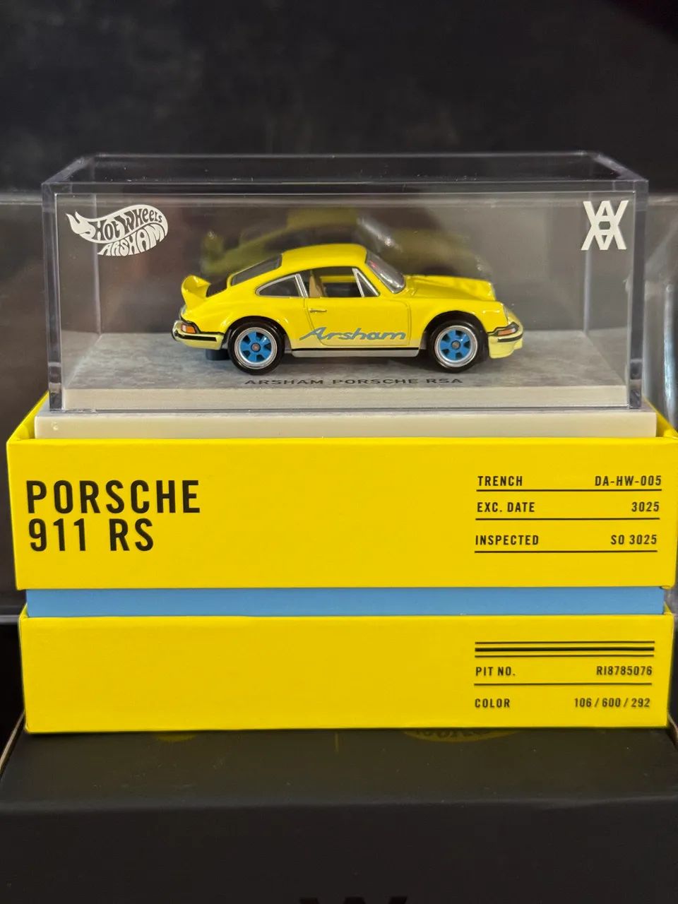 Hot Wheels x Daniel Arsham Porsche 911 RS - Hobbies e coleções