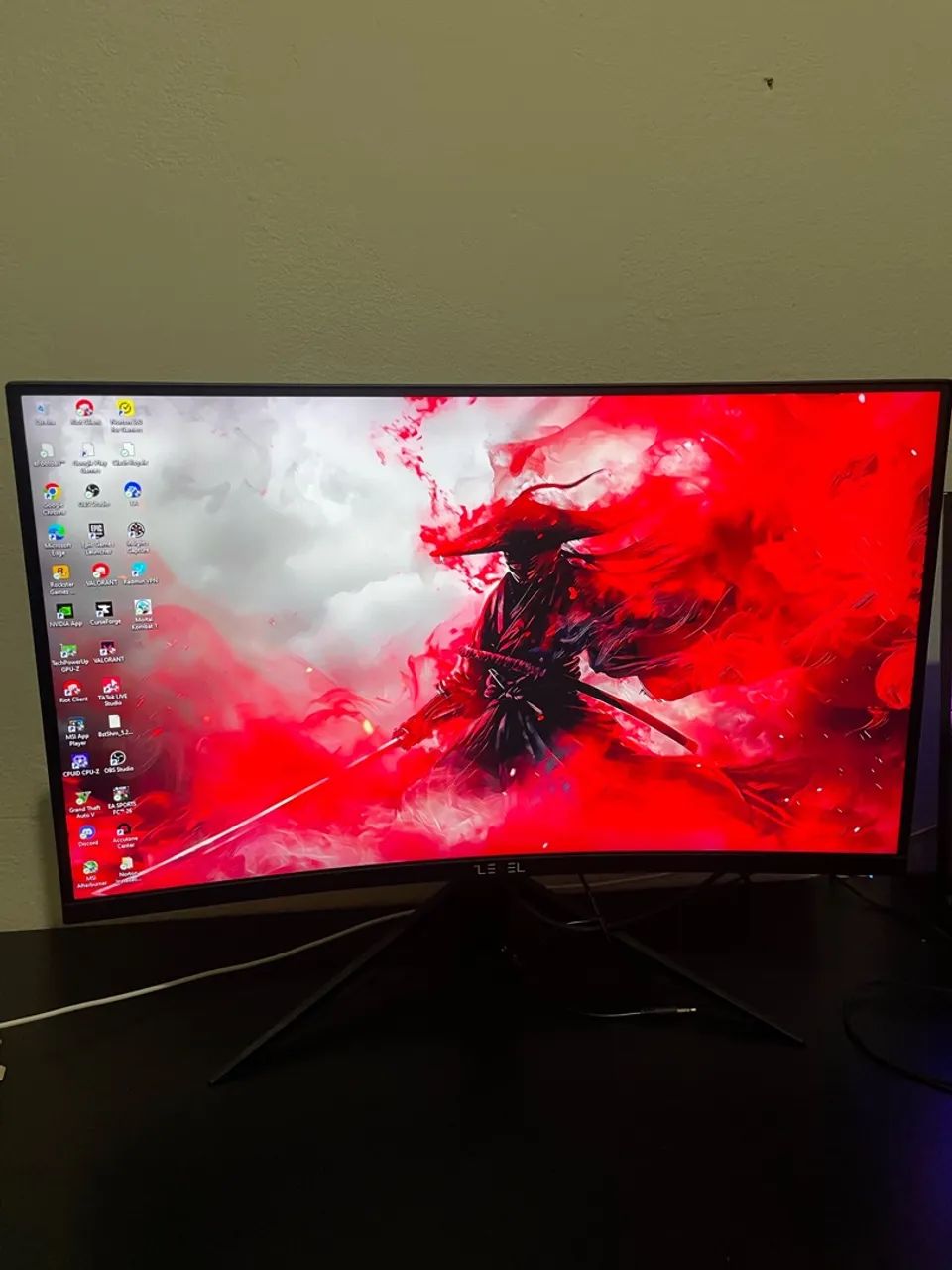 Vendo monitor 240hz de 27 polegadas da gamer level