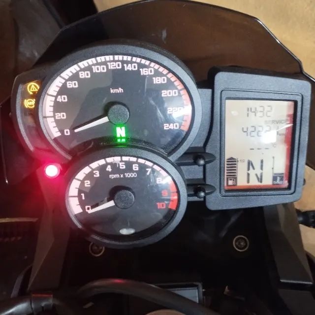 F800R 2017 ótimo estado  estudo troca - Foto 5