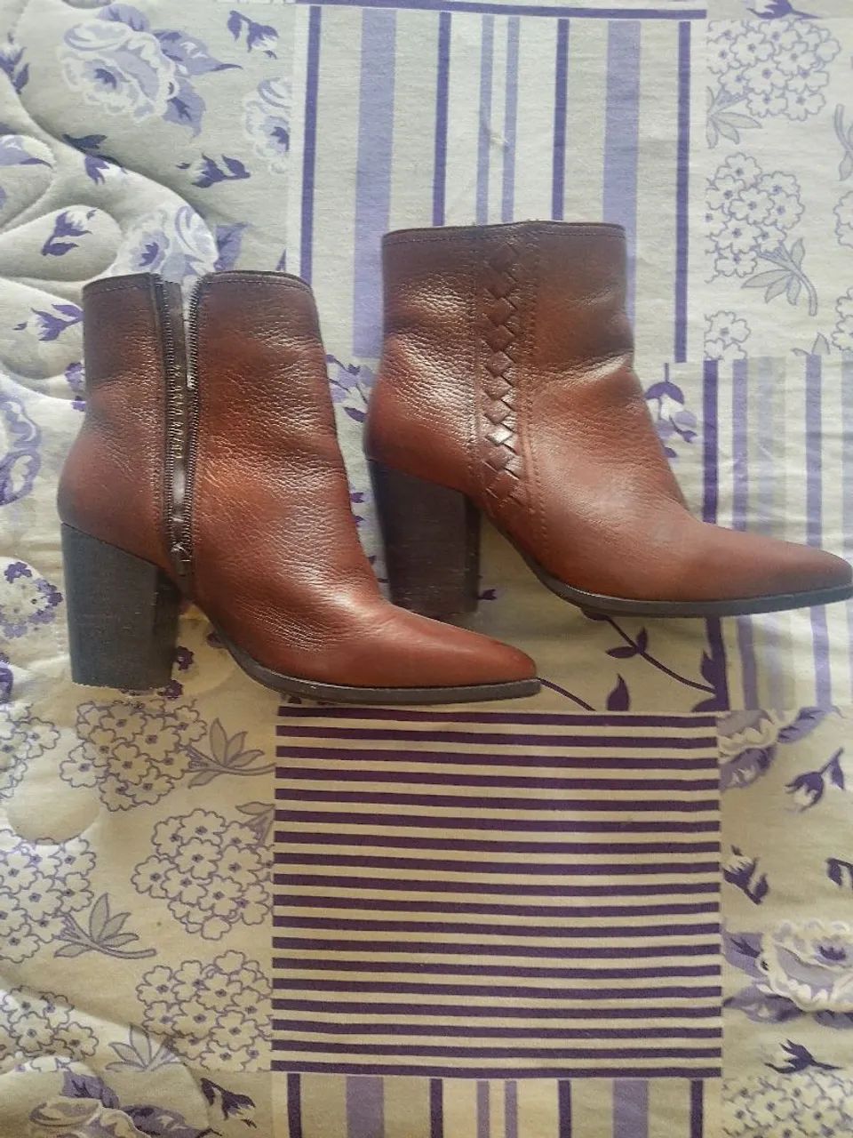 Bota feminina  - Foto 3