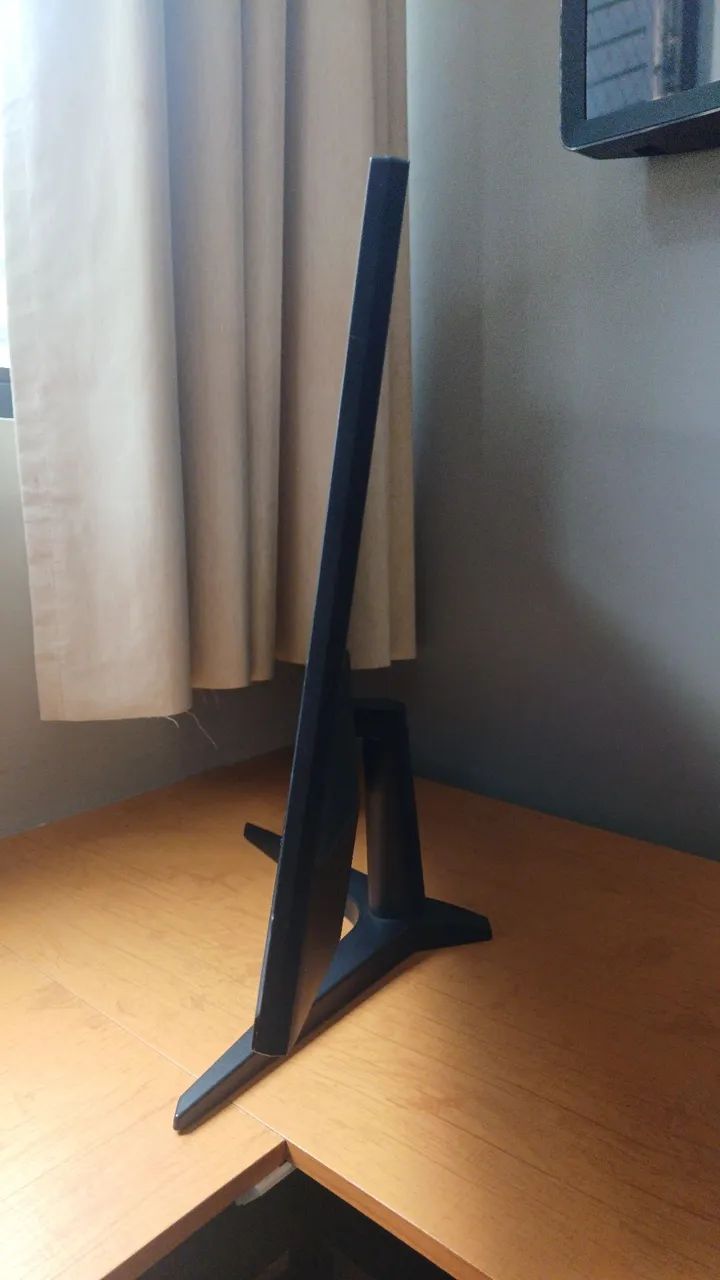 Monitor AOC Quebrado 23,8" - Foto 2