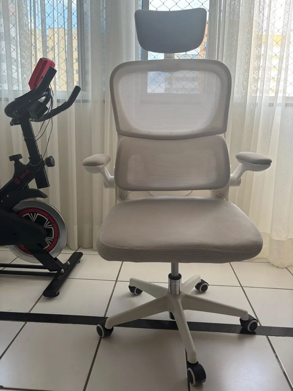Cadeira executiva  ergonômica  - Foto 4