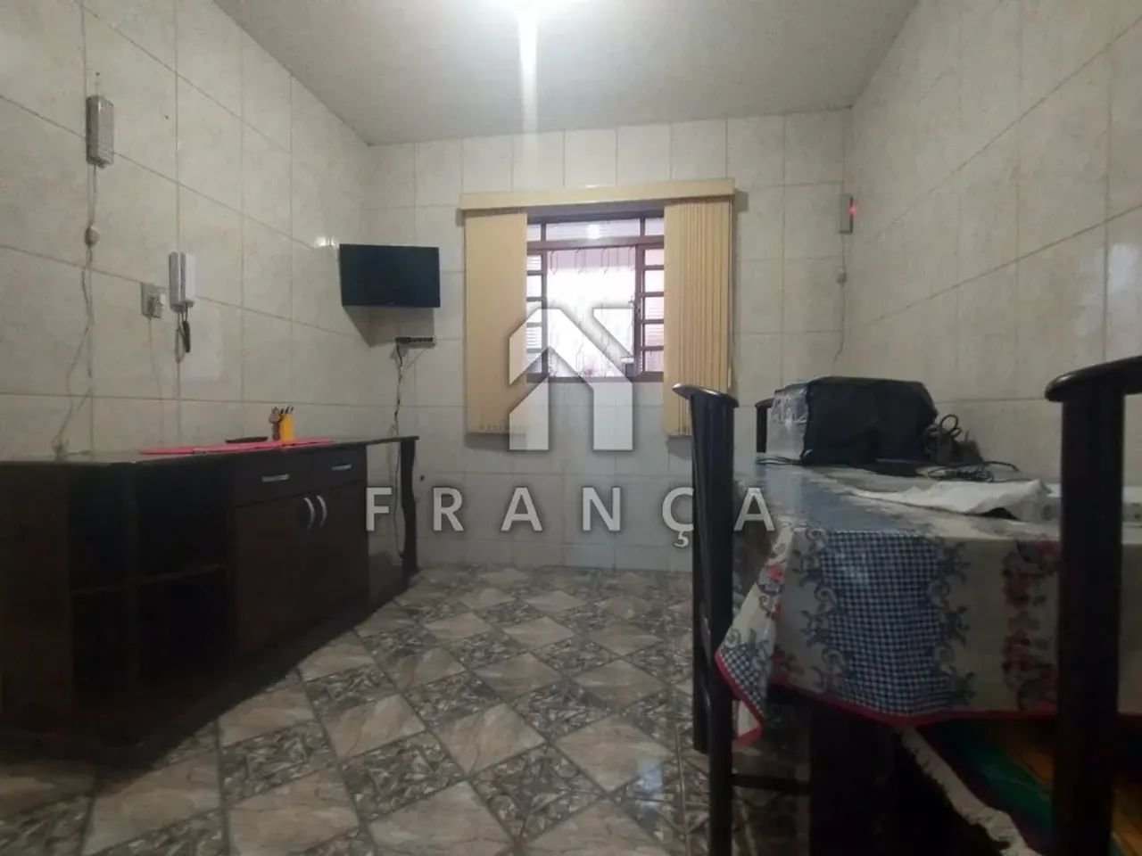 CASA 02 DORMITORIOS COM EDICULA DE 01 DORMITORIO SANTA BRANCA SP - Foto 5
