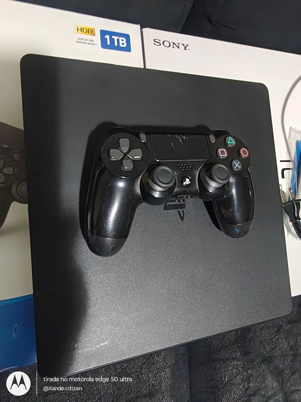 Vídeo game play 4 completo caixa e papeladas  - Foto 3