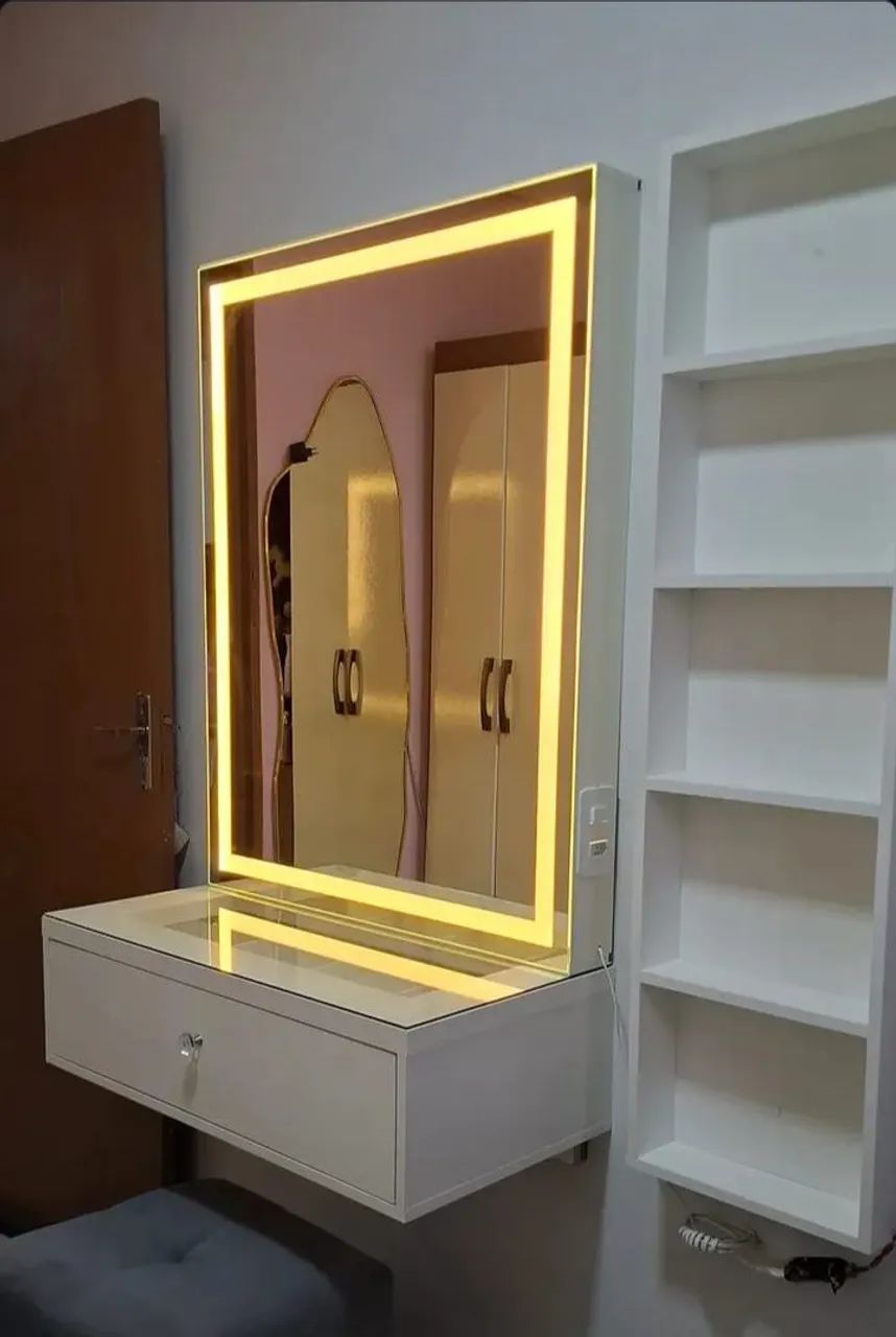 Penteadeira Front Led Suspensa Com Estante Lateral 