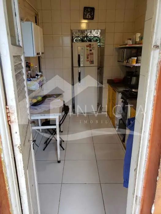 EXCELENTE CASA COM 4 QUARTOS E 340M² - Foto 4