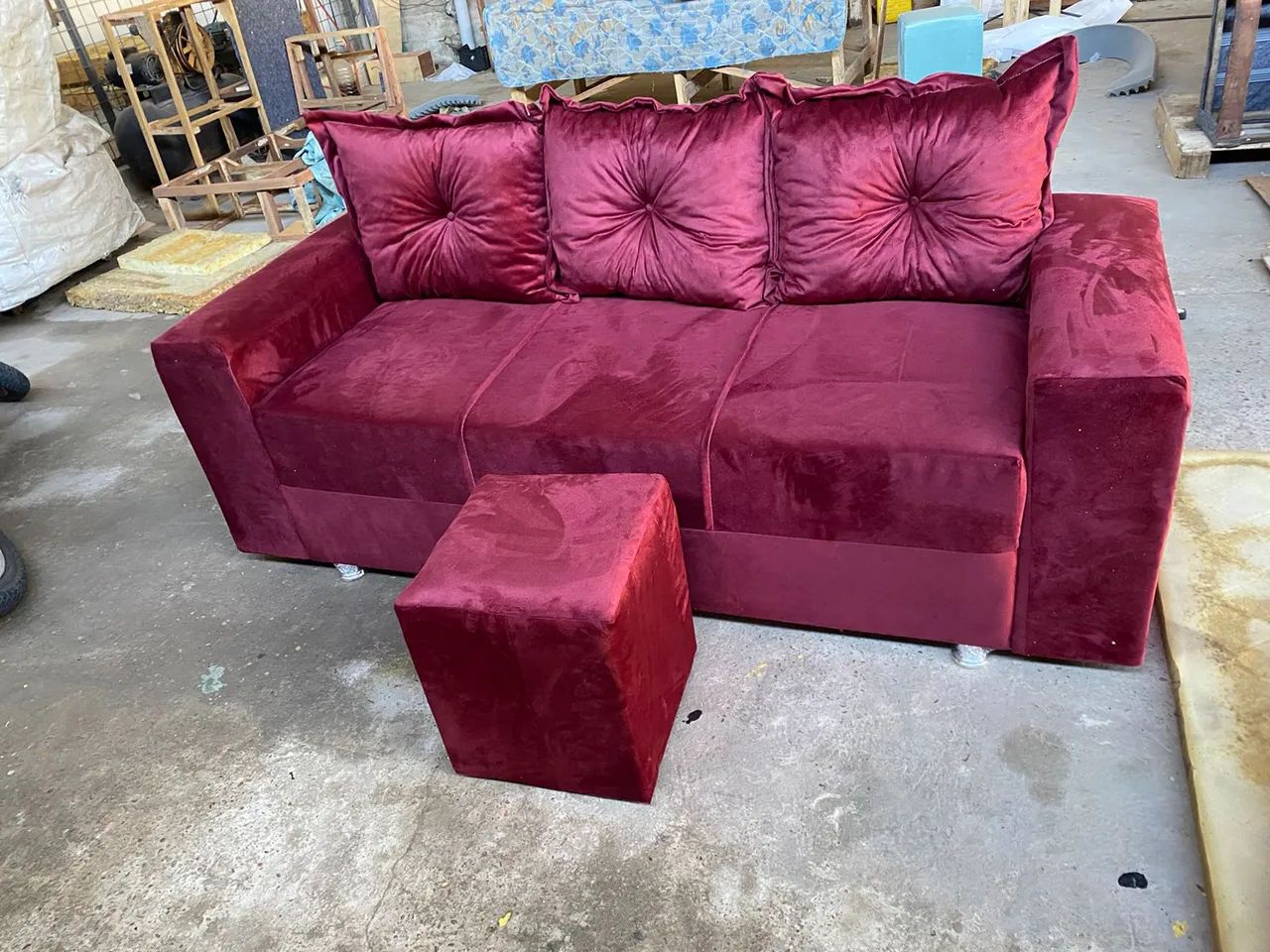Sofá 3 Lugares- Frete Grátis/ R$650 - Foto 3