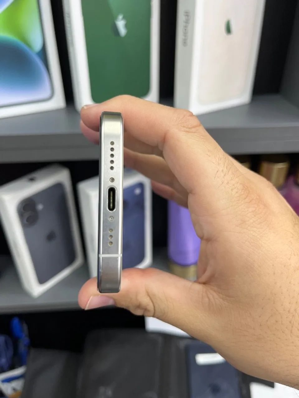 iphone 15 pro 256GB - Foto 4