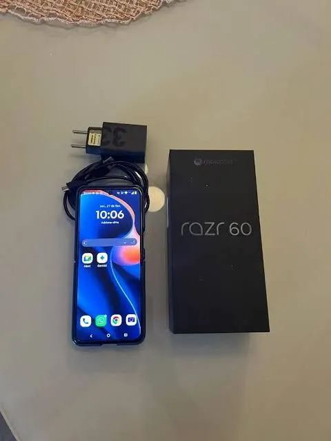 Vendo RAZR 60 com 1 mês de uso  - Foto 2