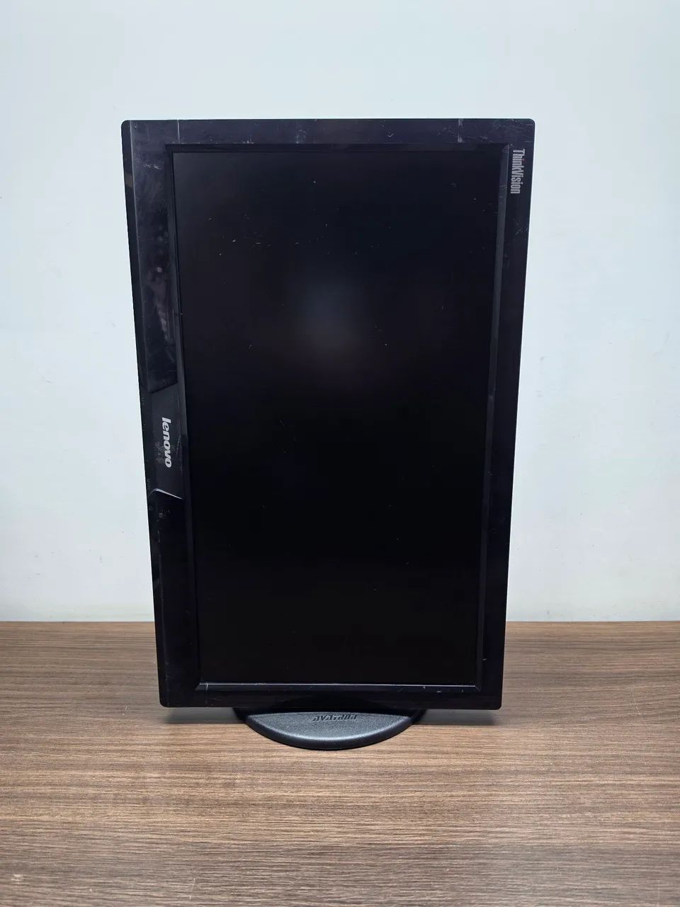 Monitor Widescreen de 20 Polegadas com base ( 3 meses de garantia ...