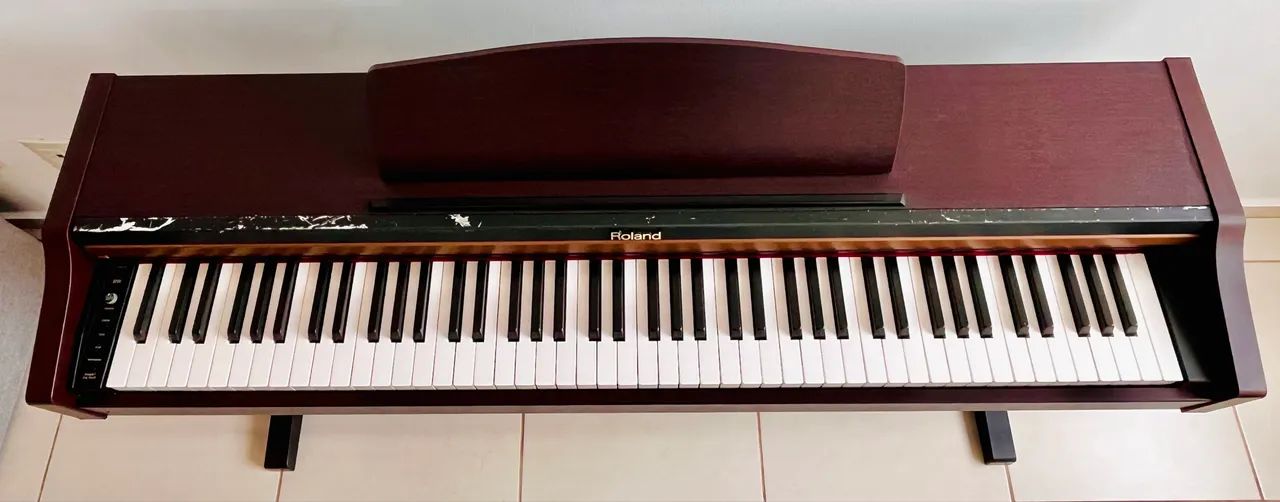 Roland HP101 + Banco  - Foto 4