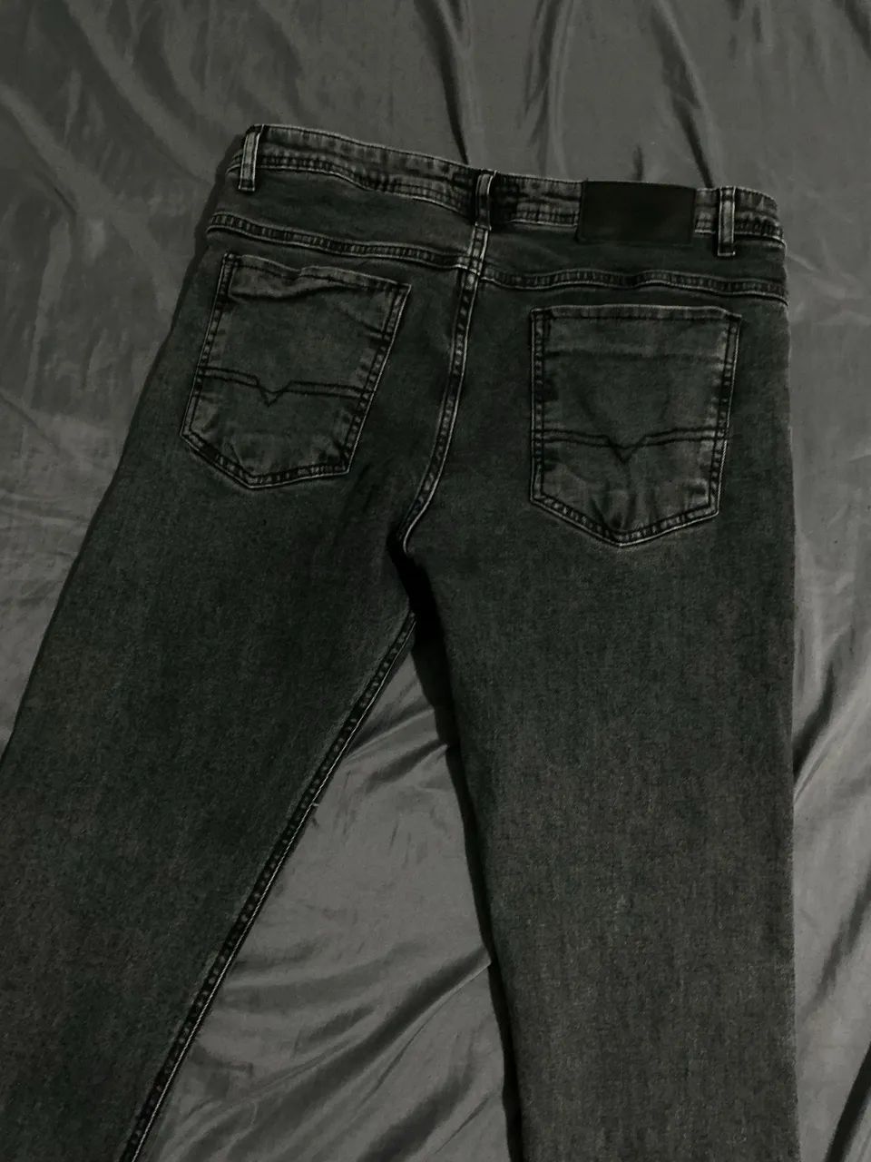 CALÇA JEANS DIESEL PRETA TAM 40 - Foto 2