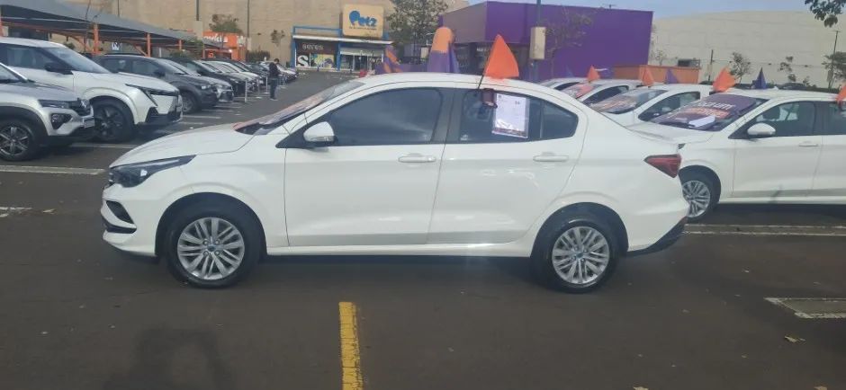 Fiat Cronos Drive 1.3 8V Flex Aut. 2024 - Foto 4
