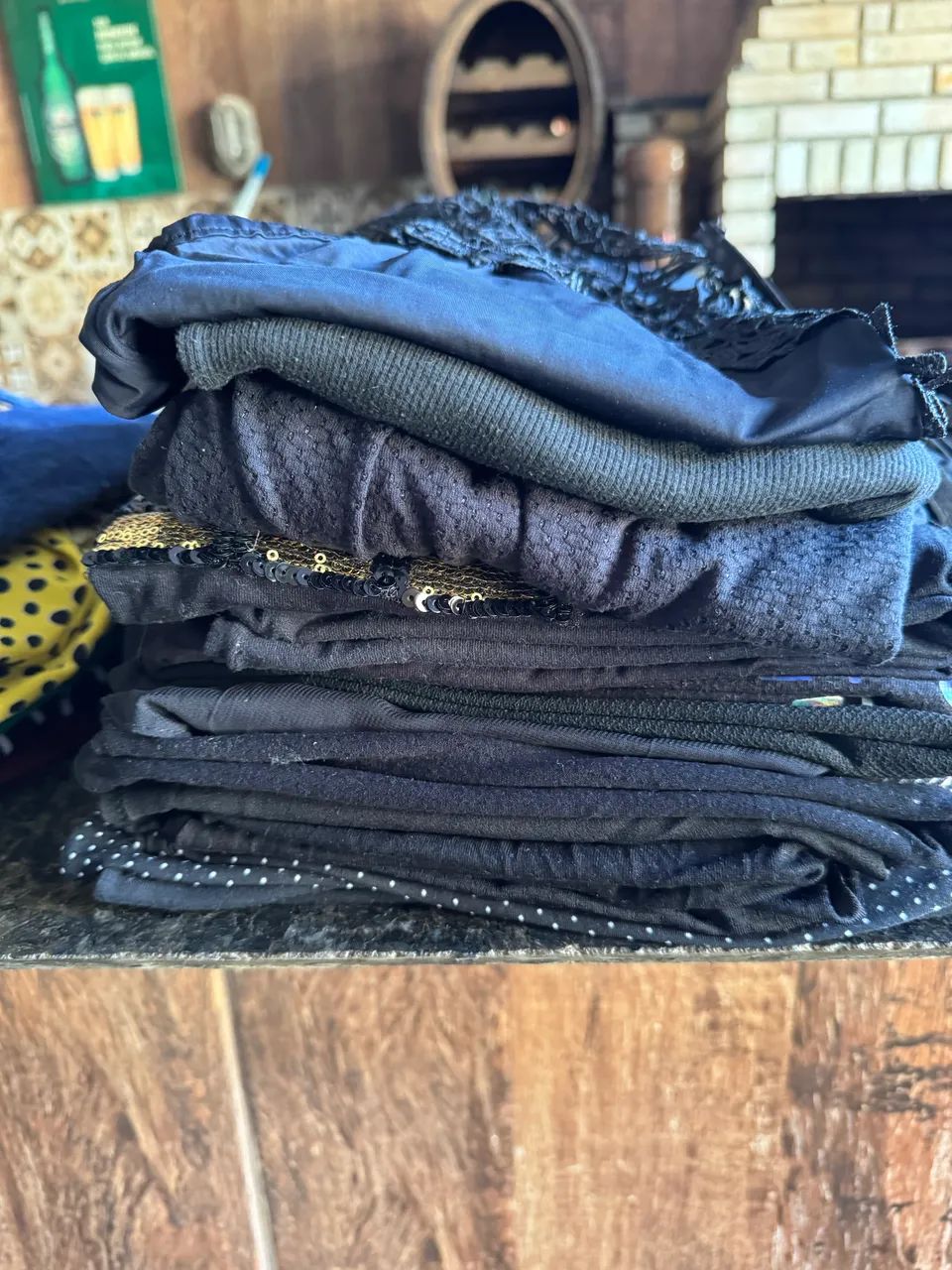 ROUPAS EM GERAL BRECHÓS Várias marcas - Foto 2