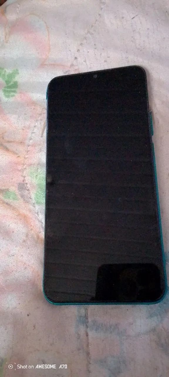Celular com defeito 