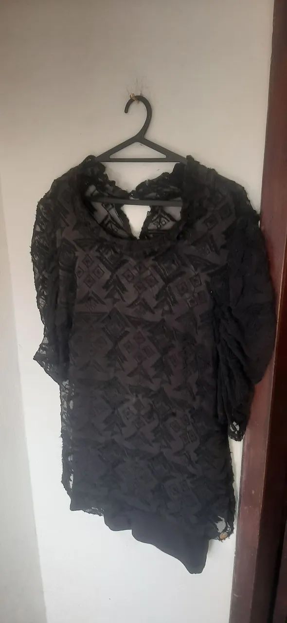 Blusa de renda