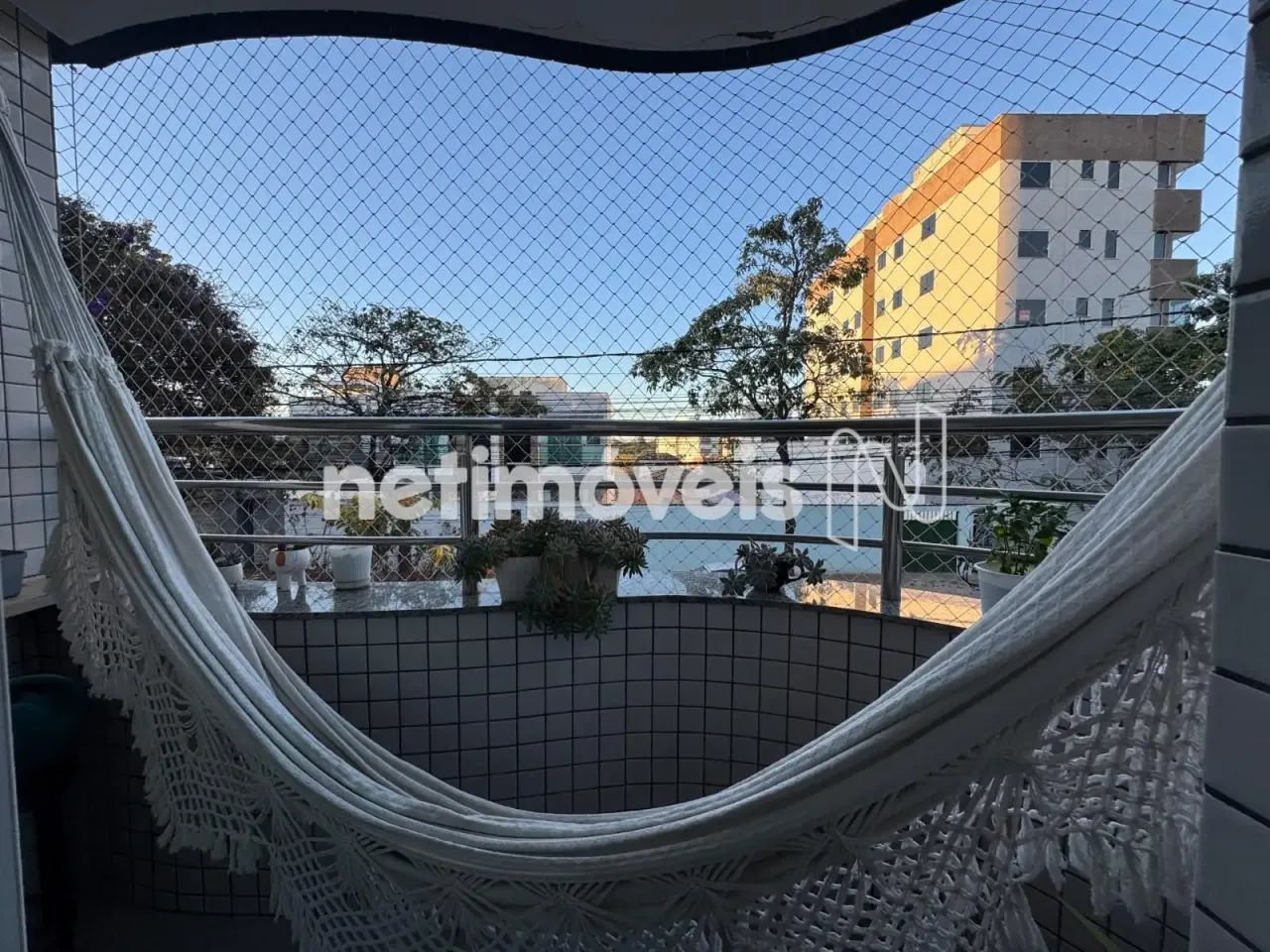 Apartamento com Área Privativa  3 Quartos, Suíte e 2 Vagas Cobertas - Foto 5