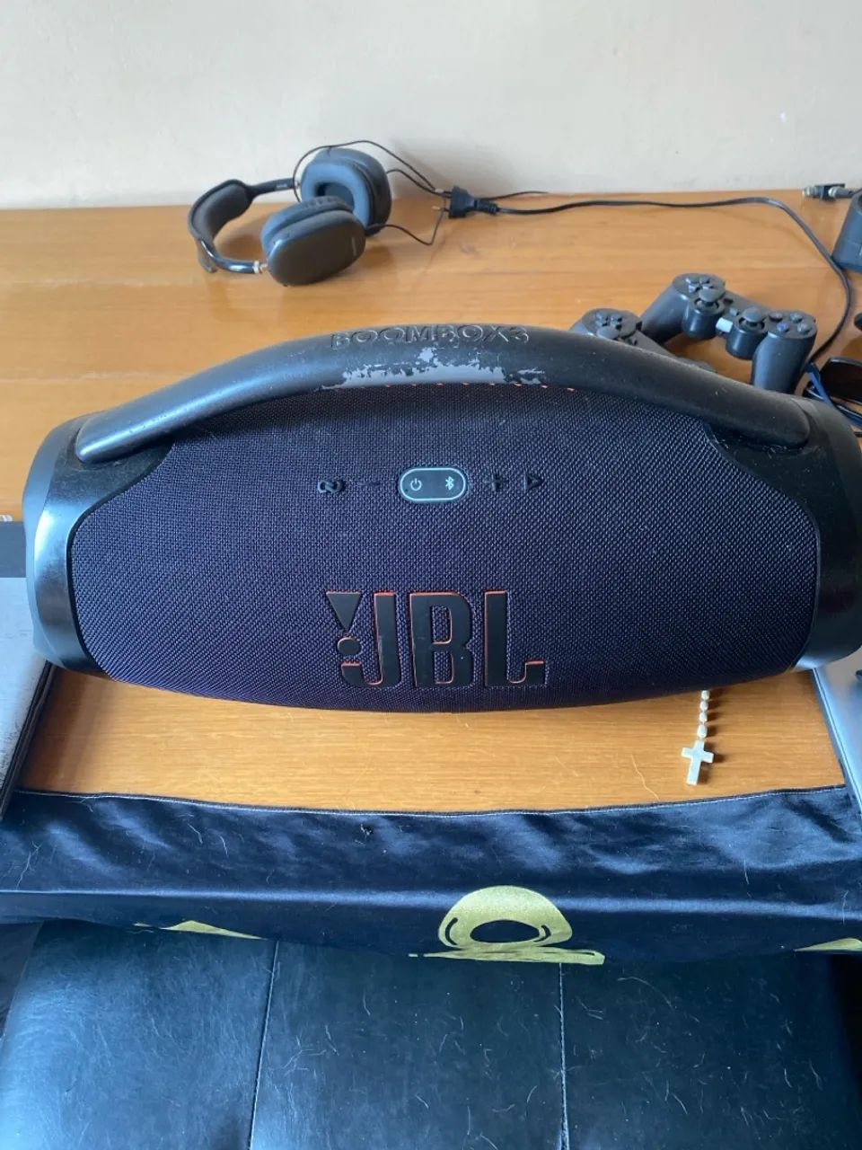 JBL bombox 3