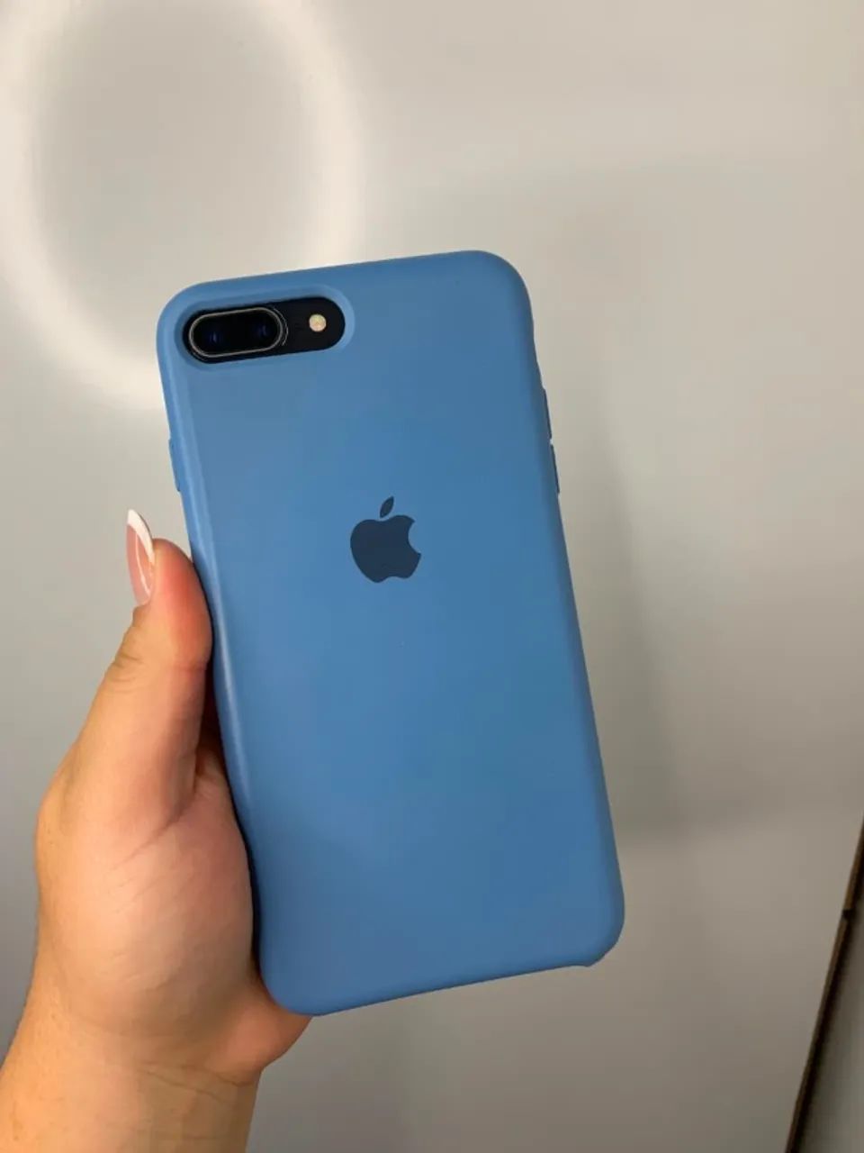 iPhone 8 Plus - Top