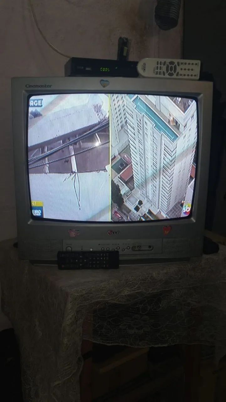 Tv LG 20polegadas com conversor digital e controle  - Foto 4