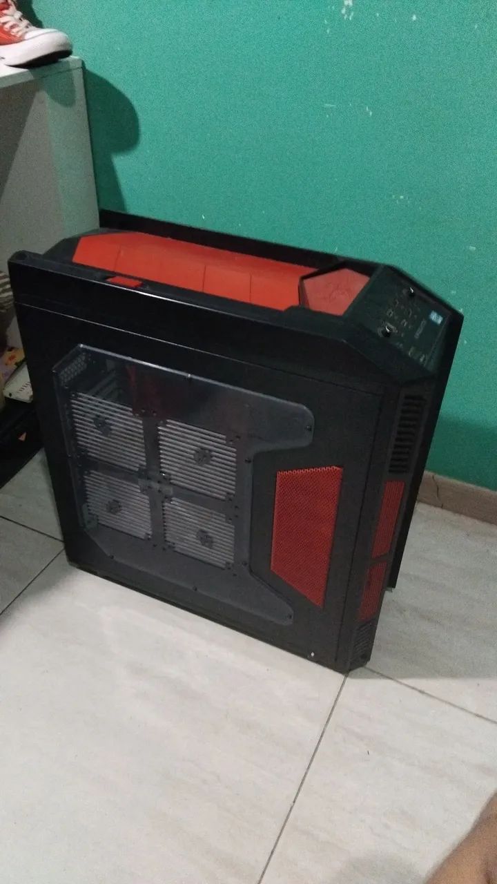 AeroCool XPredator Gabinete - Foto 2