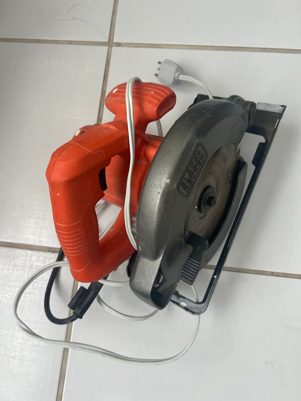 Serra Circular Black+Decker 