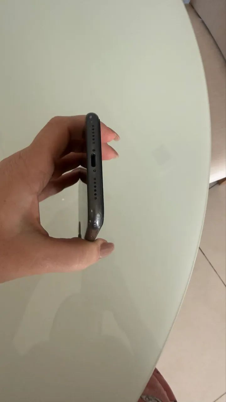iPhone 11 Excelente Estado - Foto 4