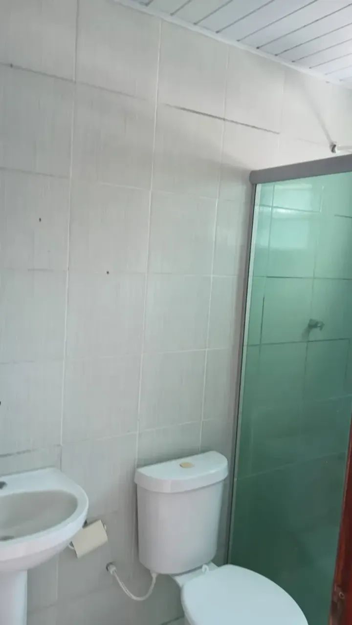 Vendo prédio de 3 andares com 3 apartamentos e 2 pontos comerciais localizado no Guamá - R - Foto 5