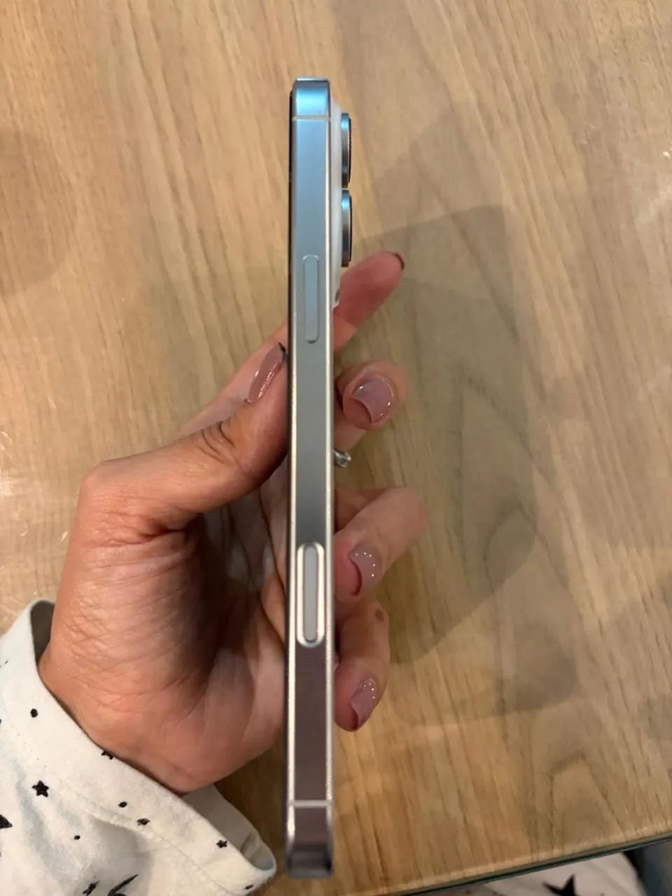 iPhone 16 Pro Max 256GB - Foto 2