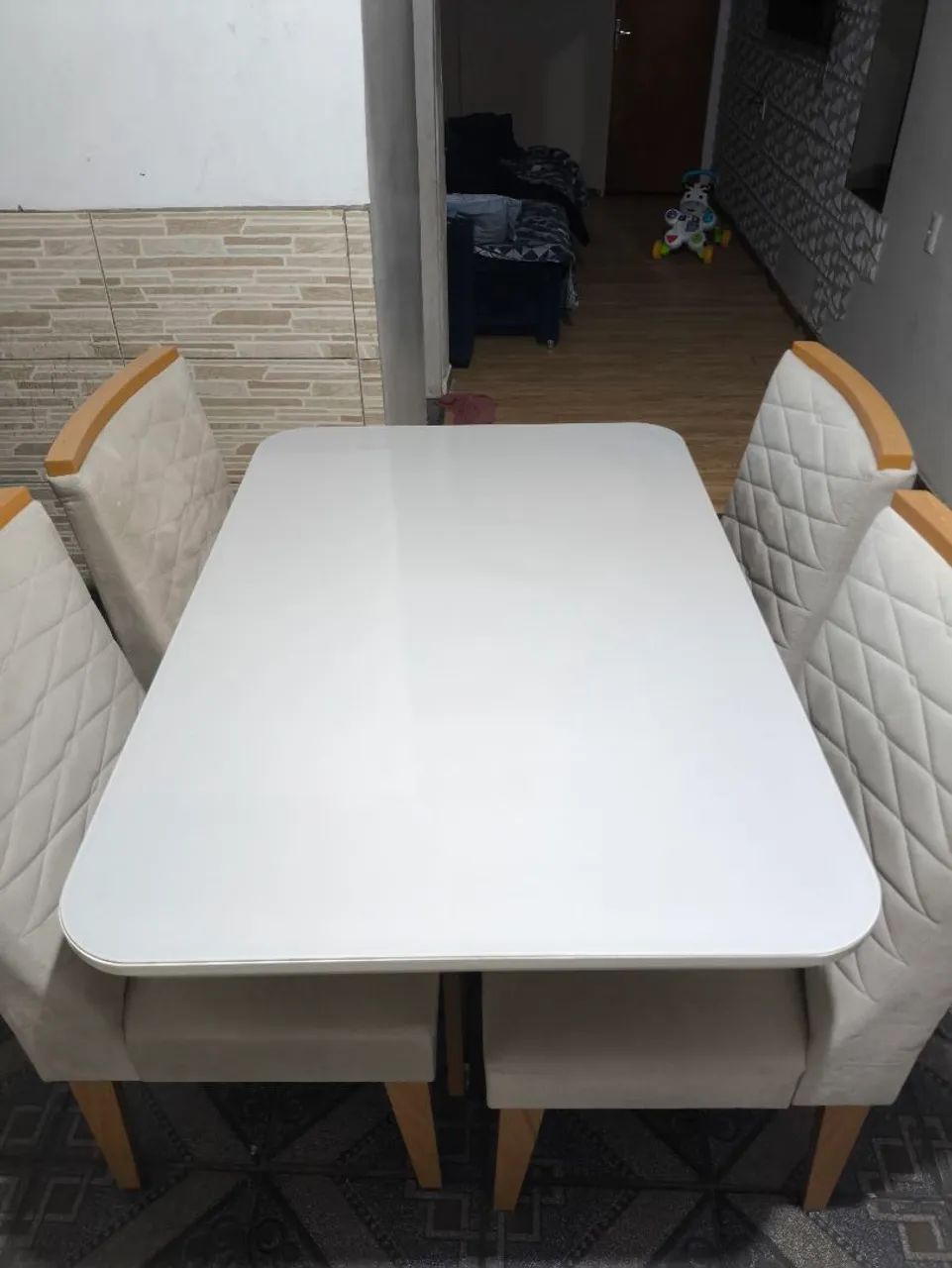 MESA DE JANTAR RETANGULAR COM TAMPO DE VIDRO - Foto 2