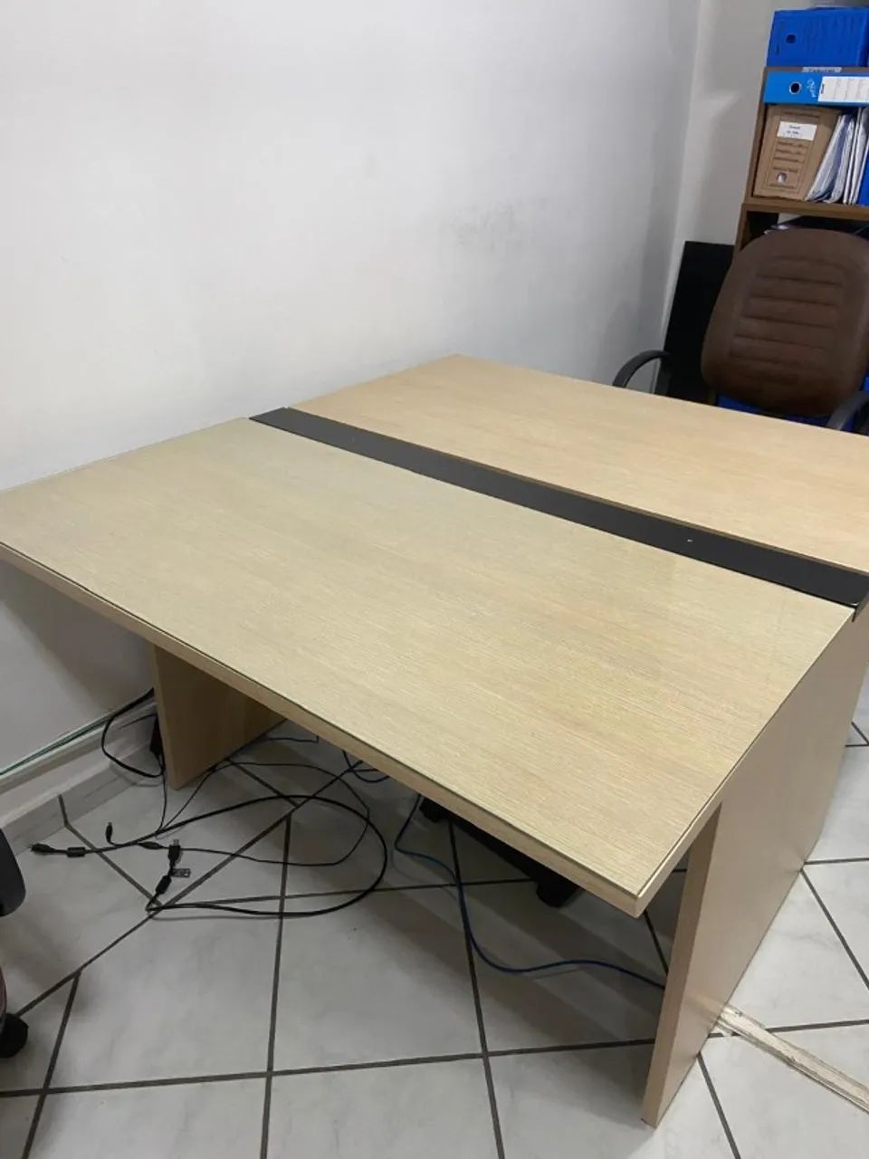 Mesa Dupla Para Escritório - Tamanho 2,40x1,20 - Foto 3