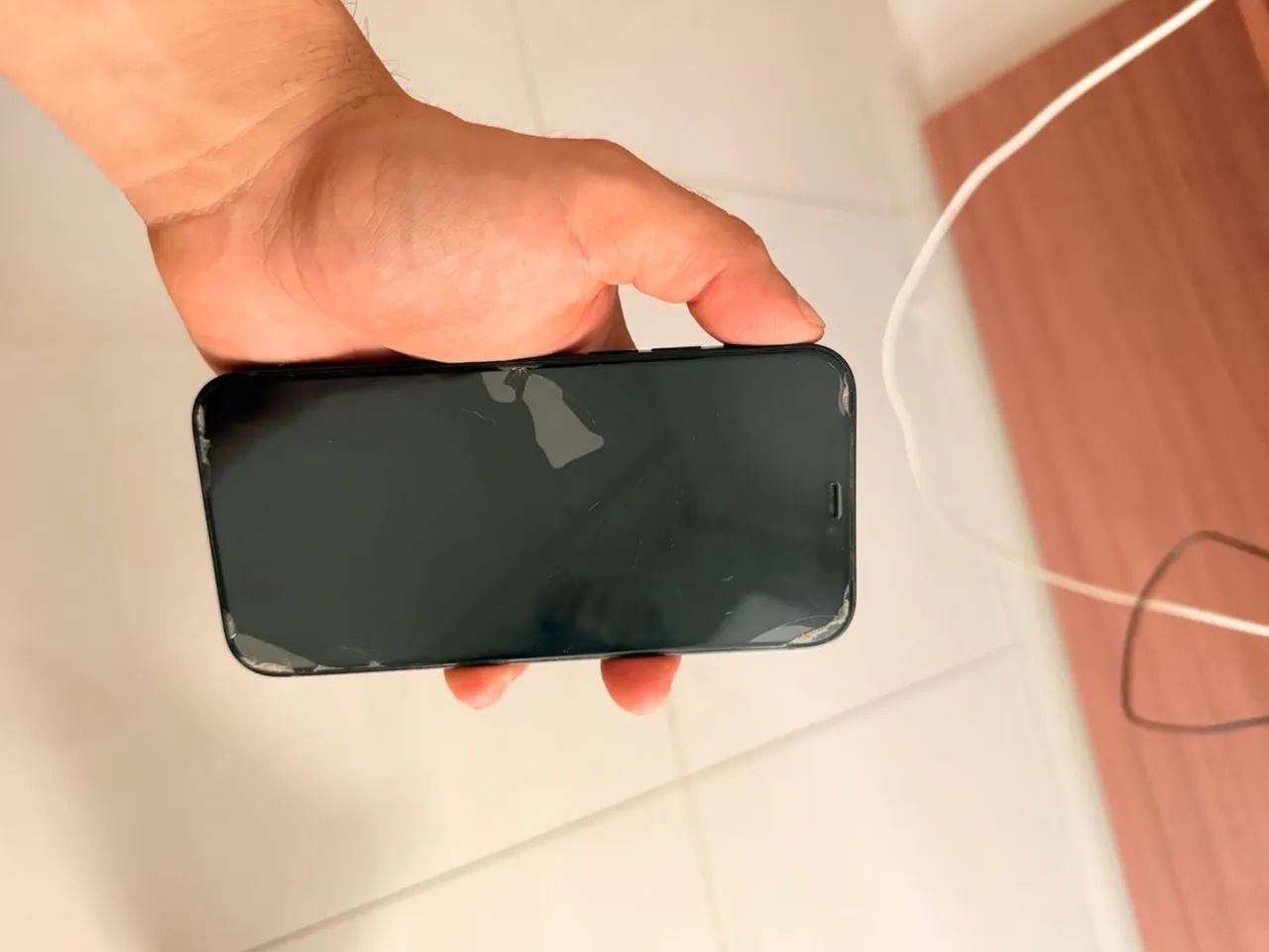 IPHONE 12 128gb 74% de saúde da bateria - Foto 2