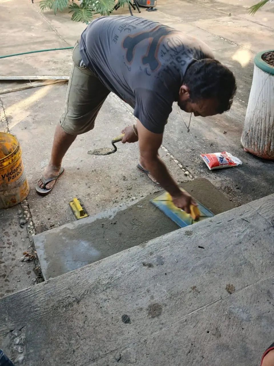 PEDREIRO E PINTOR DISPONIVEL - Foto 4