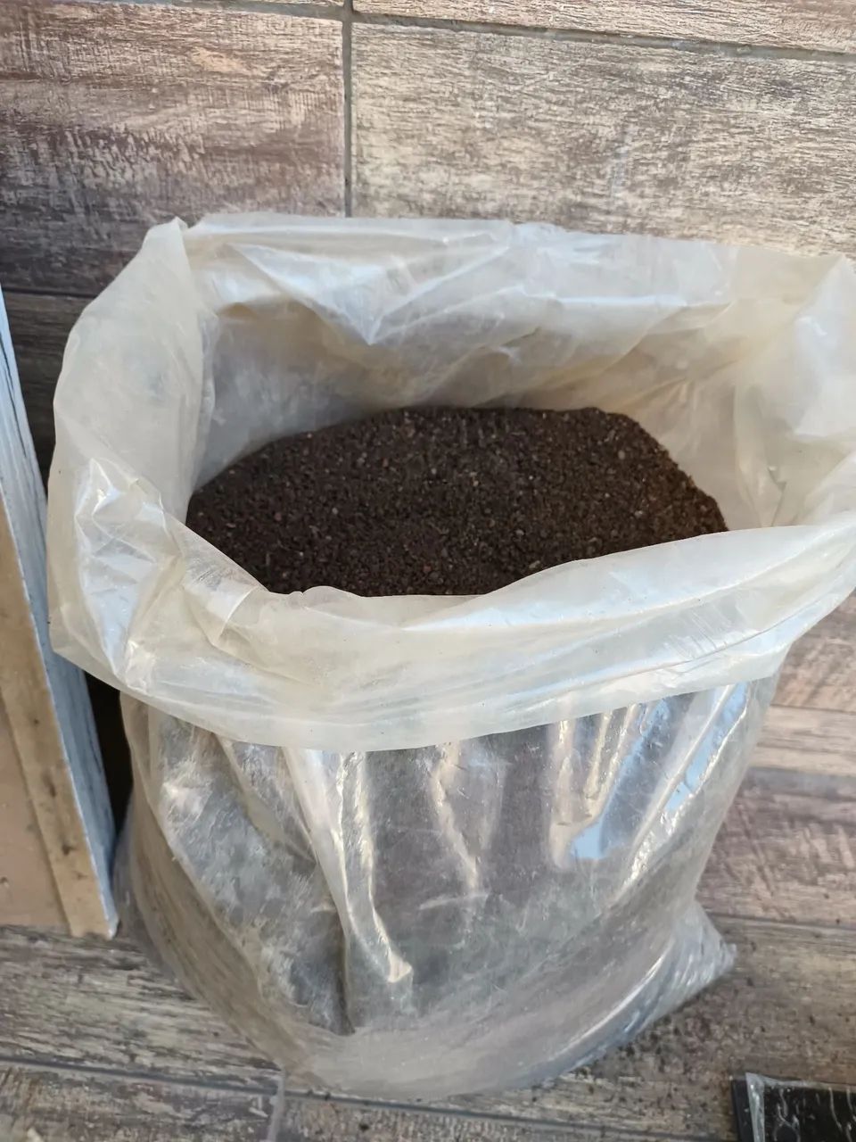 Terra Vegetal Preparada  - Foto 4