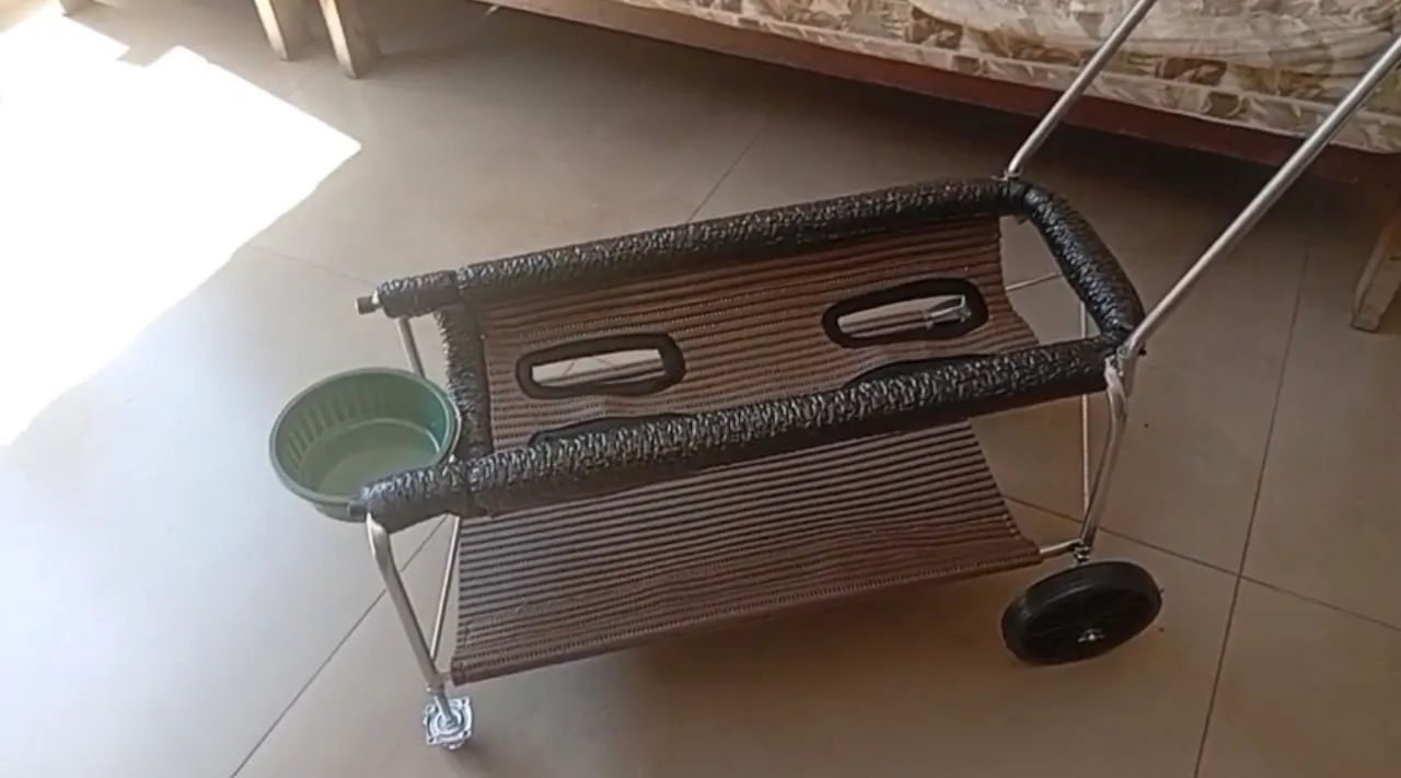 Cadeira de rodas para o seu pet cão 