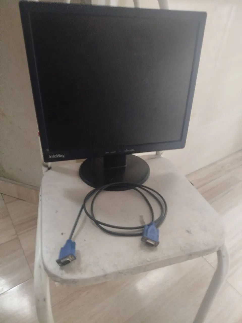 Monitor Itautec InfoWay de 17 polegadas (LCD) - Foto 2