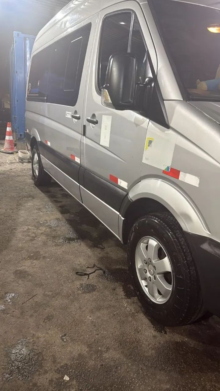 VAN DISPONIVEL PRA ALUGUEL COM MOTORISTA - Foto 4